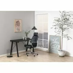 Tuotemerkit Maa Työtuoli - Musta -Keittiö- ja ruokapöytätuolit Försäljningsbutik 4a96f1c516d387bd4a2d48aa7135ef2233