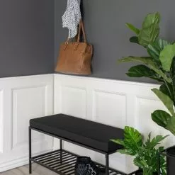 Tuotemerkit Villi Penkki Hyllyllä - Musta -Keittiö- ja ruokapöytätuolit Försäljningsbutik 7214705f91c8c54cf1153b28f1746888ca