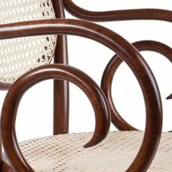 Tuotemerkit No 10 Runkotuoli Rottinkiistuimella - Kaikki Värit Rungossa -Keittiö- ja ruokapöytätuolit Försäljningsbutik 8241d3ebfc1bf66385fe655a4301e7a34a