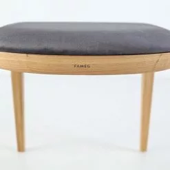 Tuotemerkit Mukava Nojatuoli - Valinnainen Rungon Ja Verhoilun Väri -Keittiö- ja ruokapöytätuolit Försäljningsbutik abb2e33680b4cfc323e3b780e7aa6865c8