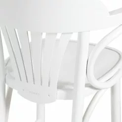 Tuotemerkit Taivepuinen Baarituoli No 135 - Valkoinen 12 Tuotemerkit Taivepuinen Baarituoli No 135 - Valkoinen -Keittiö- ja ruokapöytätuolit Försäljningsbutik adaa82e0c83a2b44bdda3c7d2143538af1