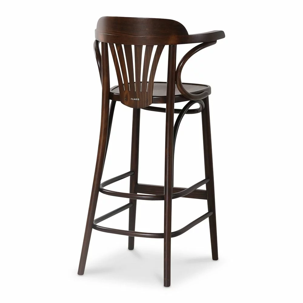 Tuotemerkit Taivepuinen Baarituoli No 135 - Saksanpähkinä 6 Tuotemerkit Taivepuinen Baarituoli No 135 - Saksanpähkinä - Bild 4