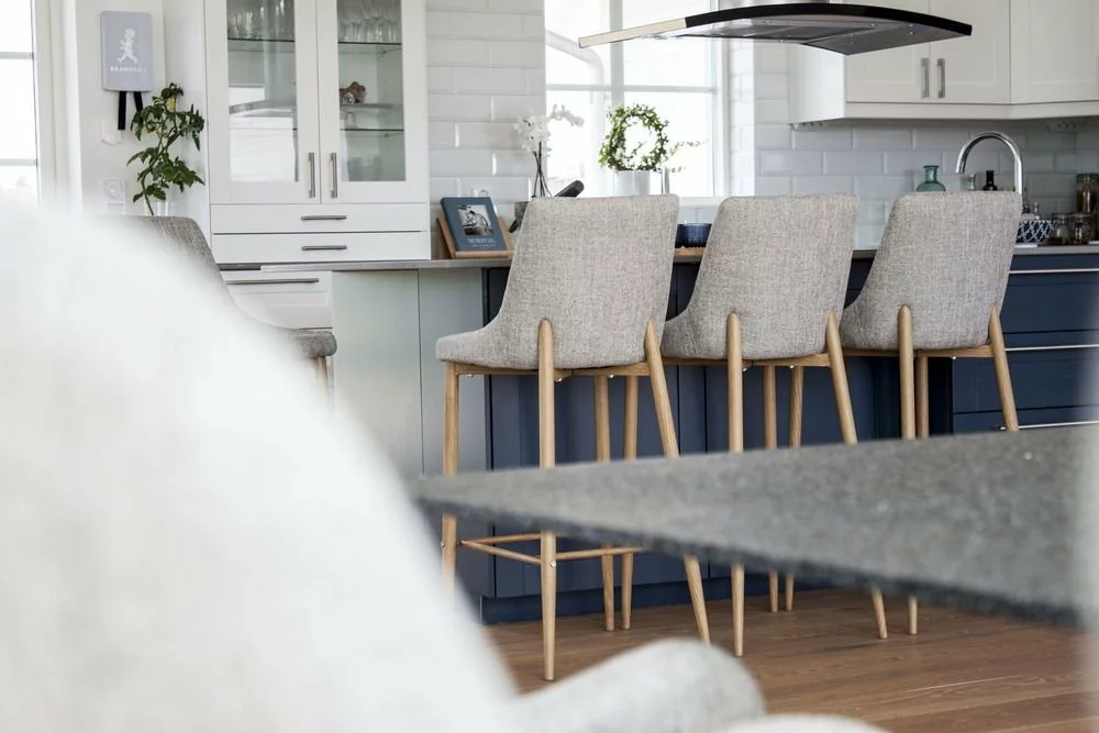 Tuotemerkit Baarituoli Argon - Tammi-imitaatio / Harmaabeige 4 Tuotemerkit Baarituoli Argon - Tammi-imitaatio / Harmaabeige - Bild 2