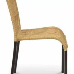 Tuotemerkit Vilani Tuoli - Luonnonrottinki -Keittiö- ja ruokapöytätuolit Försäljningsbutik e8dcefdc7086018d1728c73bb1b967b1b9