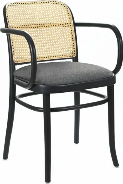 Tuotemerkit No 811 Runkotuoli Rottinkiselkänojalla - Valinnainen Rungon Ja Verhoilun Väri 3 Tuotemerkit No 811 Runkotuoli Rottinkiselkänojalla - Valinnainen Rungon Ja Verhoilun Väri